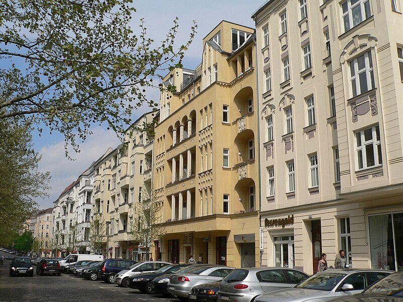 File:PrenzlauerBergHufelandstraße-1.jpg