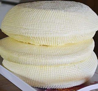 <span class="mw-page-title-main">Paraguay cheese</span> Cows milk cheese from Paraguay