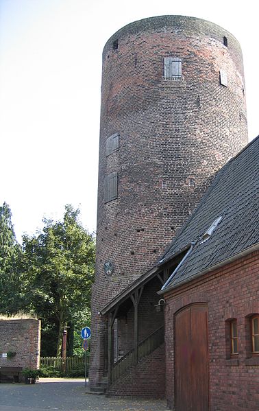 File:Pulverturm.Orsoy.jpg