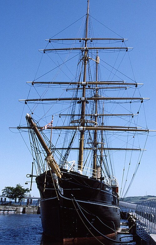 Image: RRS Discovery, Dundee   geograph.org.uk   3746481