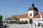 Thumbnail for File:Reichersberg abbey, the gate house.JPG