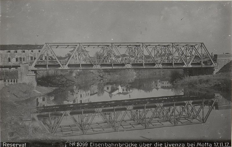 File:Reservat Eisenbahnbrücke über die Livenza bei Motta 17.11.17. (BildID 15611521).jpg