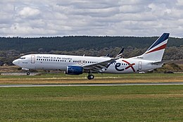Rex Airlines (VH-RQC) Boeing 737-8FE (WL) приземляется в аэропорту Канберры (6) .jpg