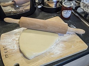 Rolling out the marzipan (11029638025).jpg