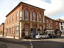 Romsey - Town Hall - geograph.org.uk - 1581596.jpg