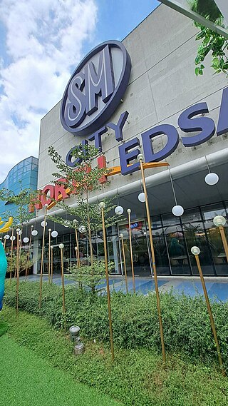 <span class="mw-page-title-main">SM North EDSA</span> Shopping mall in the Philippines