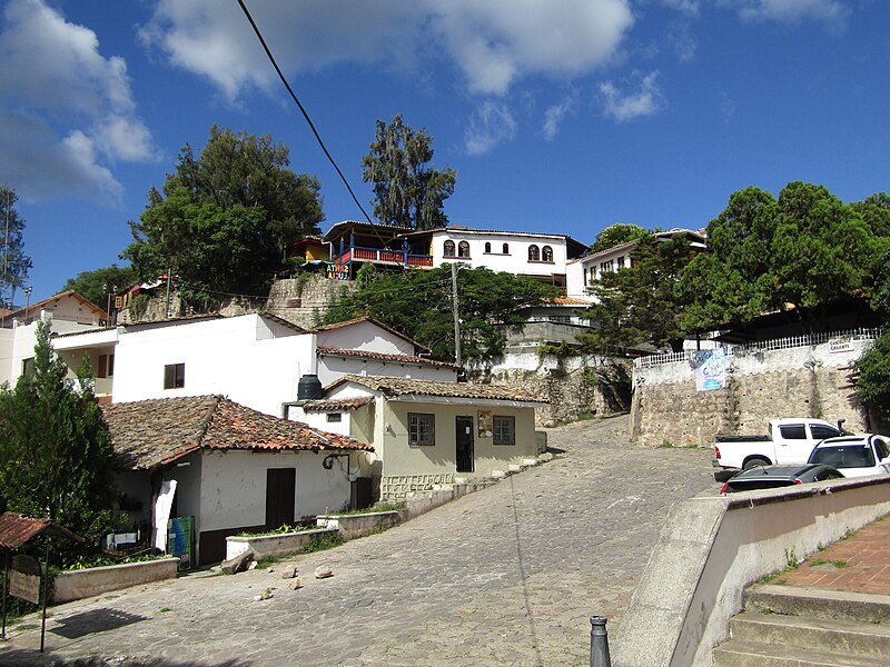 File:Santa Lucia Strest in Honduras.jpg