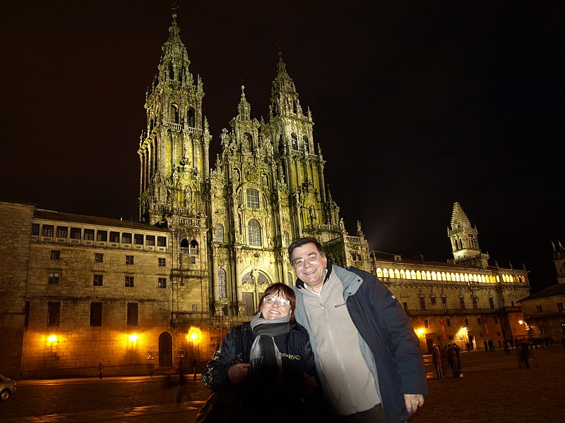 File:Santiago de Compostela - la Cattedrale in notturna - panoramio.jpg