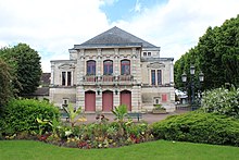 Façade du théâtre de Sens.