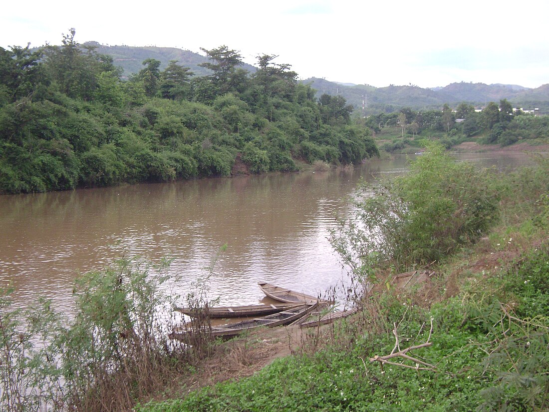 Lao Bảo