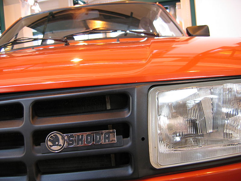 File:Skoda-museum-mlada-boleslav-rr-112.jpg