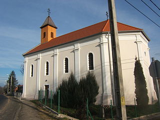 <span class="mw-page-title-main">Som, Hungary</span> Village in Southern Transdanubia, Hungary