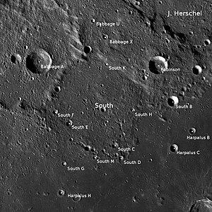 South mit Nebenkratern (LROC-WAC)