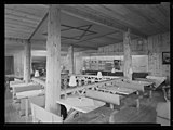 Spisesalen på Leirvassbu på 1950-tallet Foto: Jac Brun/Nasjonalbiblioteket