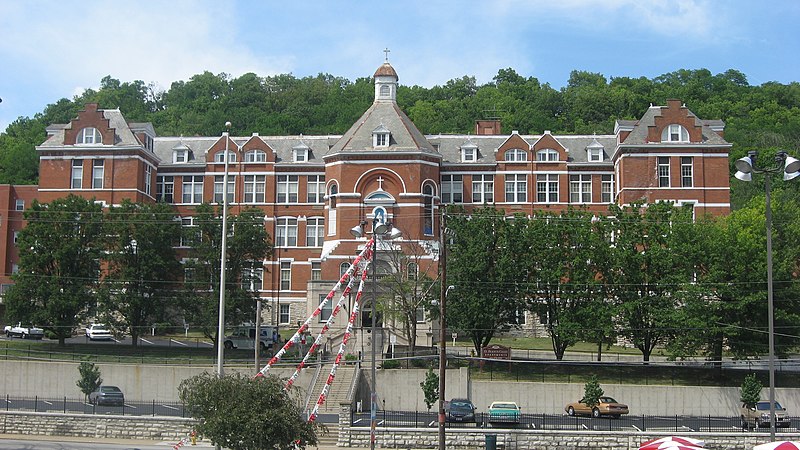 File:St. Francis Hospital in Cincinnati.jpg