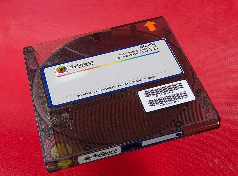 File:SyQuest Disk SQ 800 88 MB.jpg