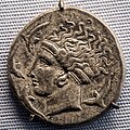 Syrakosai - 413-399 BC - silver tetradrachm - charioteer in quadriga and Nike - head of Arethousa - München SMS