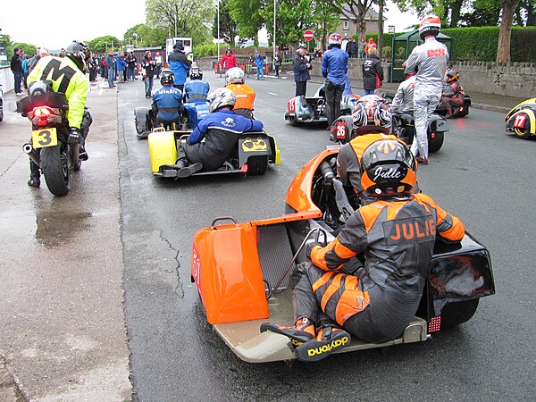 The Sidecar Newcomers in the rain delayed first TT Practice Session 2010.