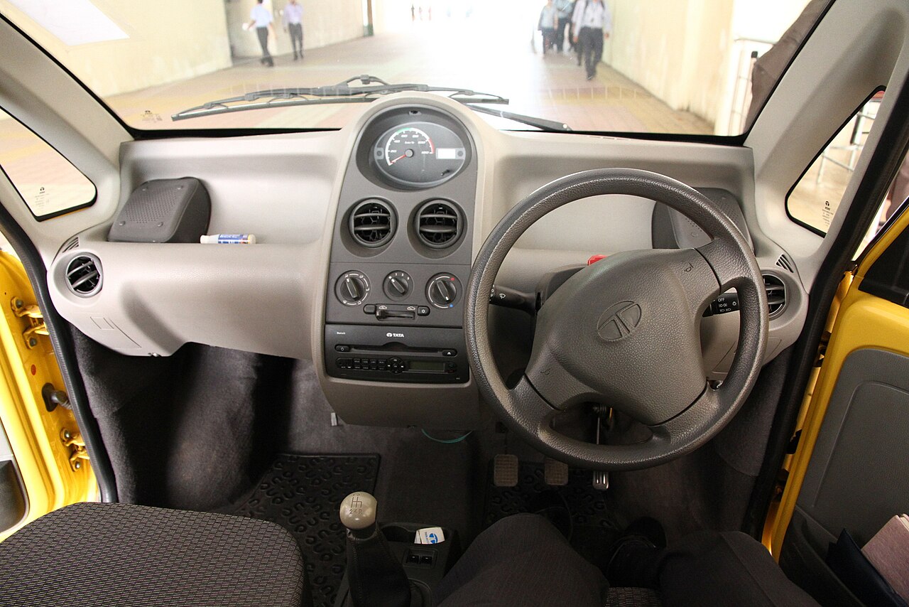 File Tata Nano Dashboard Jpg Wikimedia Commons