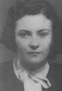 Tatana Hladenova 1920 1942.gif