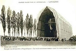 République im Hangar bei Lapalisse