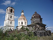 Ukhtoma church complex