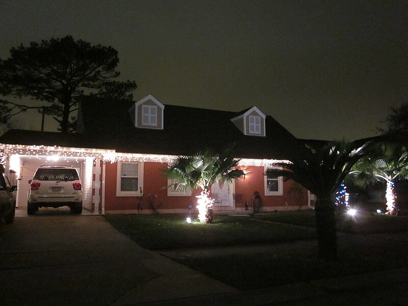 File:Terrytown Xmas Lights 17.JPG