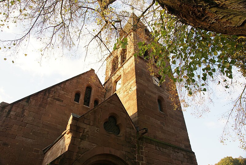 File:Turm Dorfkirche Kreisfeld (ML).JPG