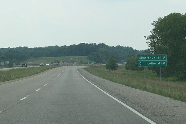 A view of U.S. 50 (traveling west) near Albany, Ohio as it is about to leave the concurrency with SR 32