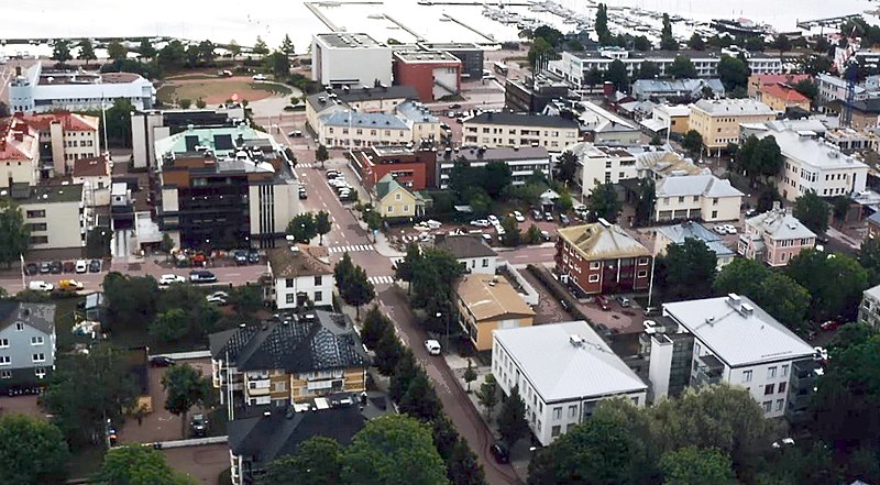 File:View of Mariehamn, 2022.jpg