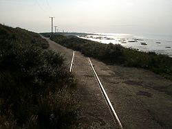 Ushbu trek qaerga ketmoqda ^ - geograph.org.uk - 72469.jpg