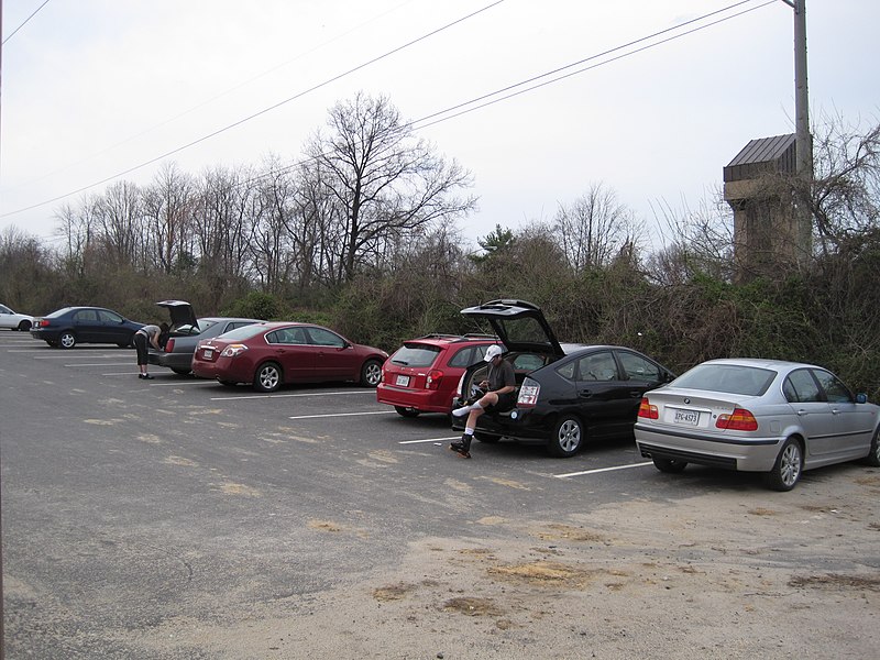 File:Wiehle Ave. and Sunset Hills Rd. next to Reston North Park and Ride. - panoramio - jpcrow98.jpg