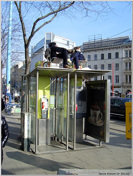 File:Wien 371 (5584863244).jpg