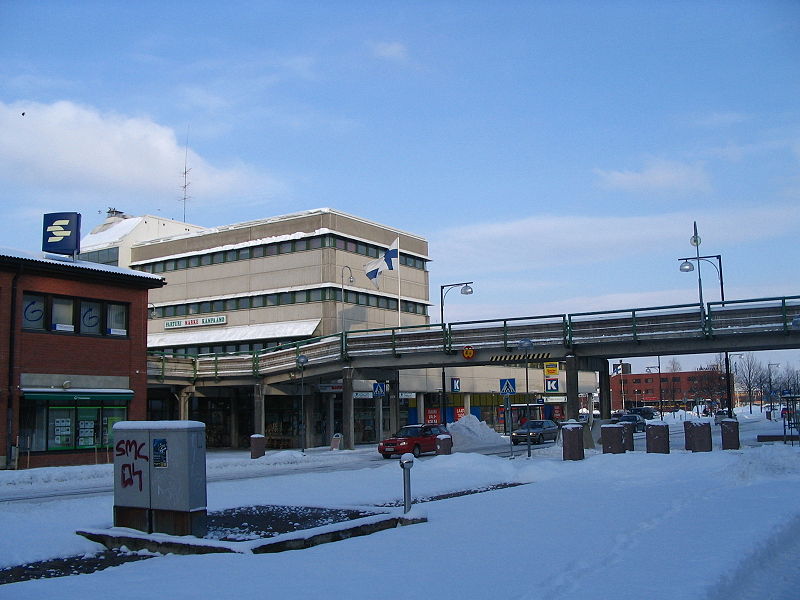 File:Winter Central Kaarina.jpg