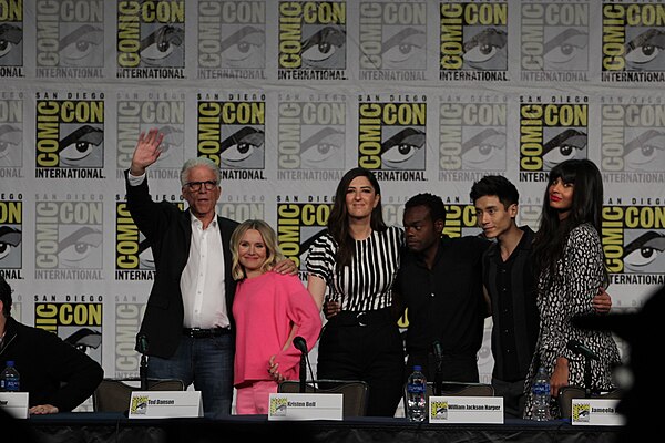 The Good Place cast (Ted Danson, Kristen Bell, D'Arcy Carden, Harper, Manny Jacinto, and Jameela Jamil) at the San Diego Comic Con in 2019