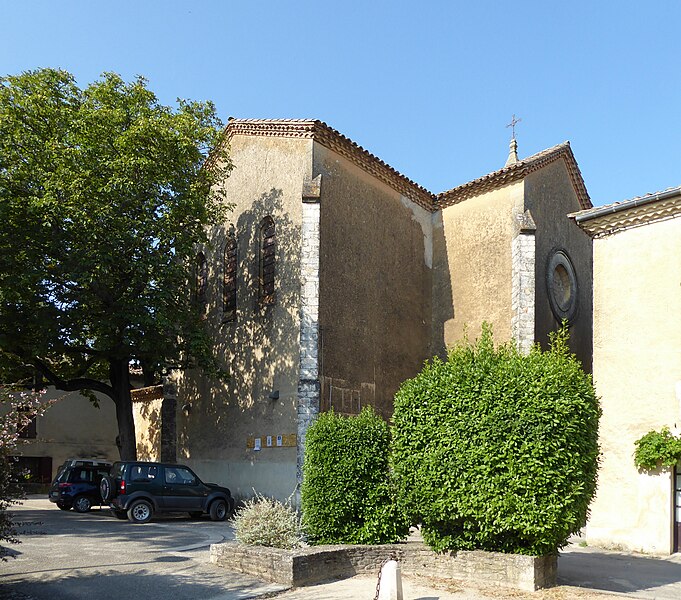 File:Église Saint-Pierre de Lussan (4).jpg