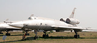<span class="mw-page-title-main">Tupolev Tu-22</span> Soviet supersonic heavy bomber