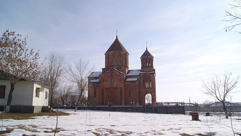 File:Սրբոց Նահատակաց եկեղեցի (Նուբարաշեն), 2016 (2).JPG