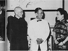 Chiang with Japanese politician Nobusuke Kishi, in 1957 Jiang Jie Shi An Xin Jie Song Mei Ling .jpg