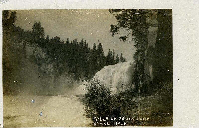 File:-IDAHO-B-0017- Snake River - Upper Mesa Falls (5566041591).jpg