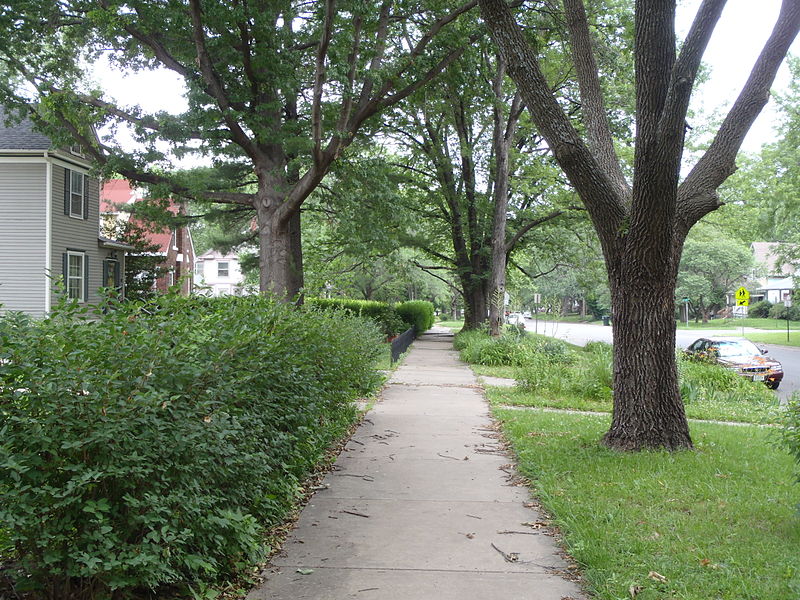 File:1500 block of SW College Ave. looking North.JPG