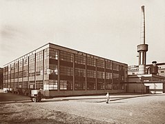 1911/1912: nueva construcción de la fábrica Fagus en Alfeld por Walter Gropius y Adolf Meyer