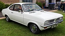 1975 Vauxhall Viva E 1.3 Front.jpg