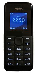 2013 Nokia 105 - 04.jpg