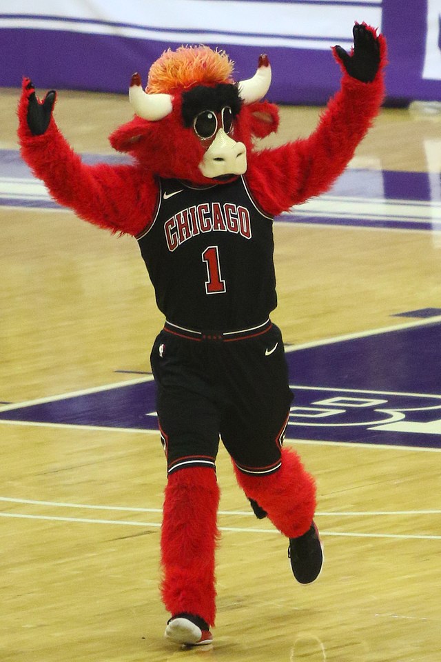 Mascot race - Wikipedia