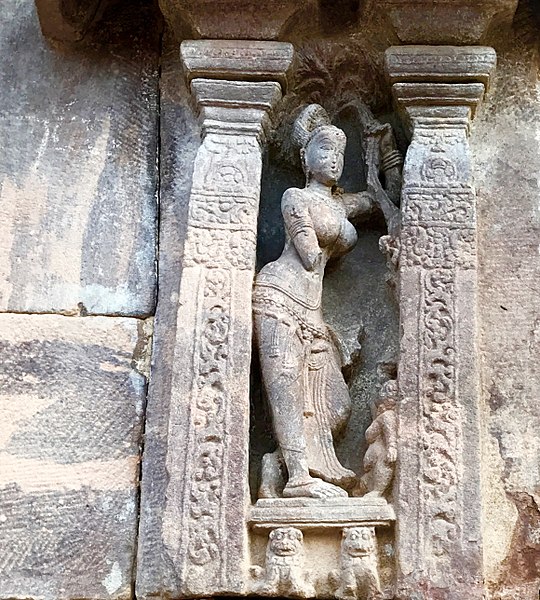 File:8th century reliefs at Virupaksha temple, Pattadakal Hindu monuments Karnataka 6.jpg