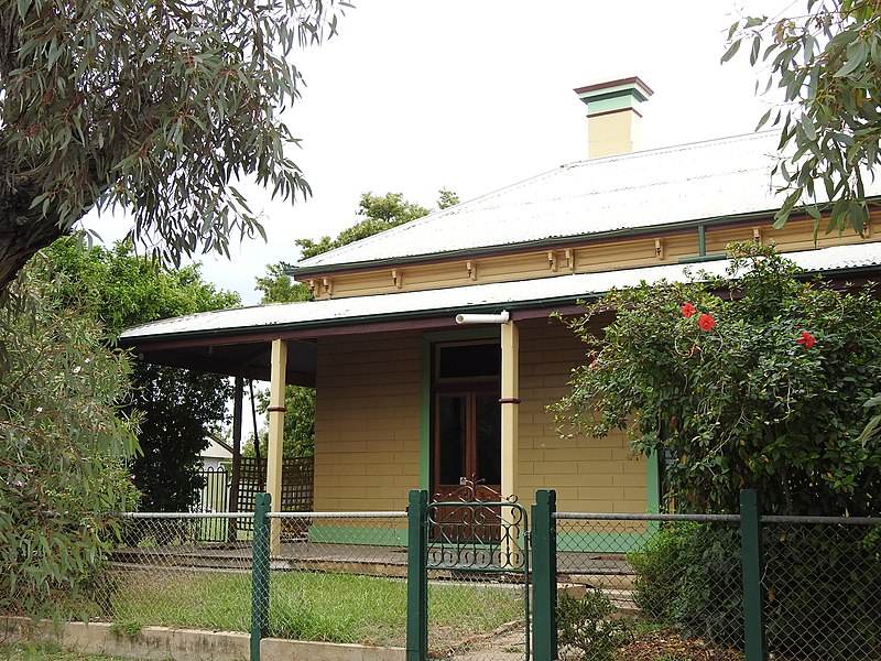 File:AU-NSW-Bourke-Ardsilla heritage house SE corner-2021.jpg