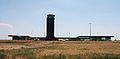 Terminal i torre de l'aeroport (perfil)