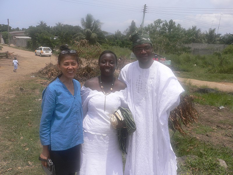 File:Agbada wedding Ghana.jpg