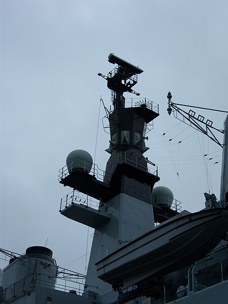 File:Aircraft carrier HMS Ark Royal (R07) pic 15.jpg